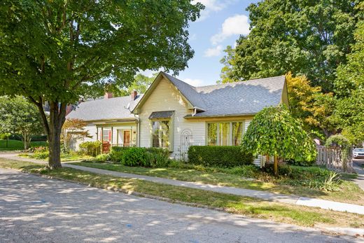 Einfamilienhaus in Zionsville, Boone County