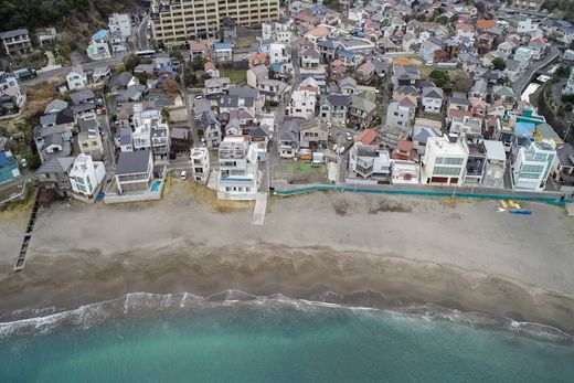 Arsa Yokosuka, Yokosuka Shi