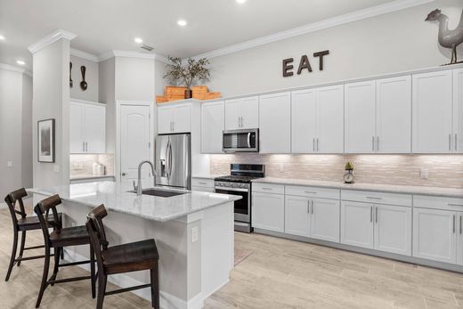 Detached House in Naples, Collier County