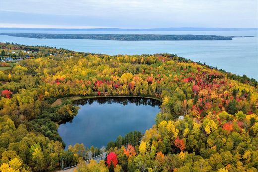 Grond in Baie-Saint-Paul, Capitale-Nationale