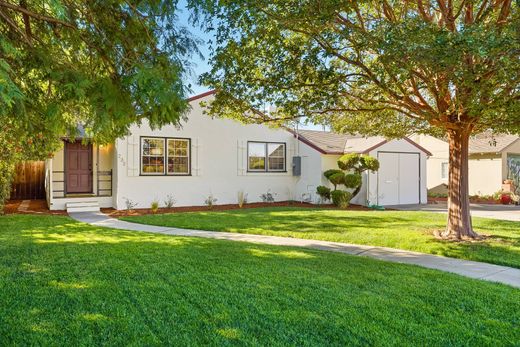 Vrijstaand huis in Sunnyvale, Santa Clara County