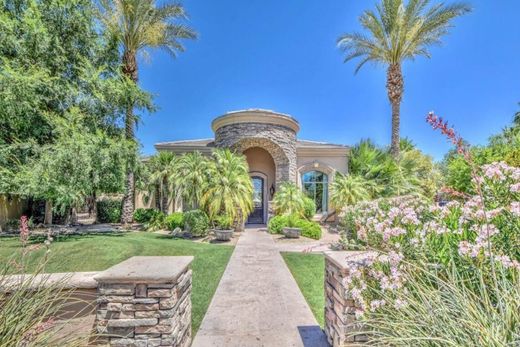 Detached House in Paradise Valley, Maricopa County