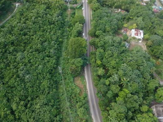 Terreno en Ocho Rios, Saint Ann Parish