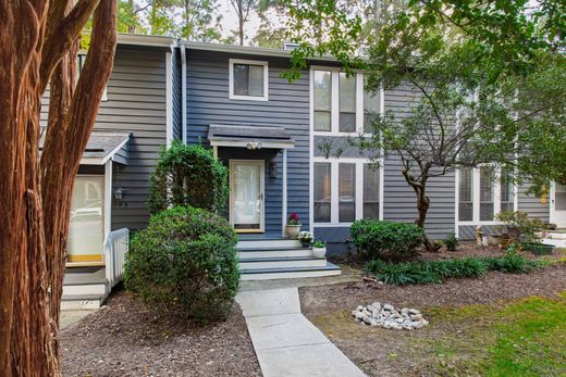 Townhouse in Cary, Wake County