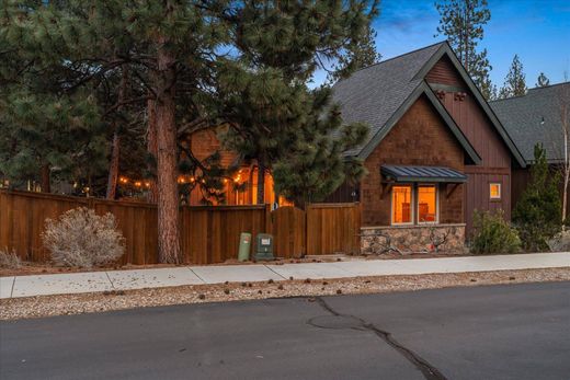 Luxury home in Sisters, Deschutes County