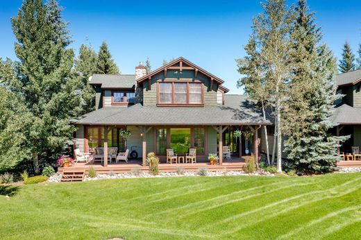 Duplex in Steamboat Springs, Routt County