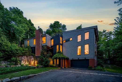 Detached House in Sainte-Adèle, Laurentides