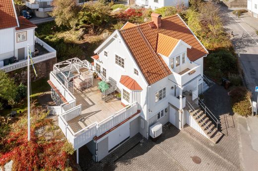 Вилла, Klädesholmen, Västra Götaland County