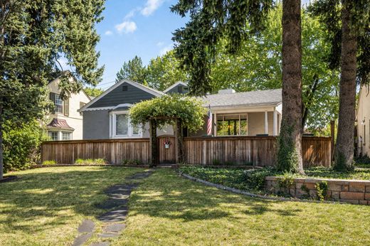 Detached House in Denver, Denver County
