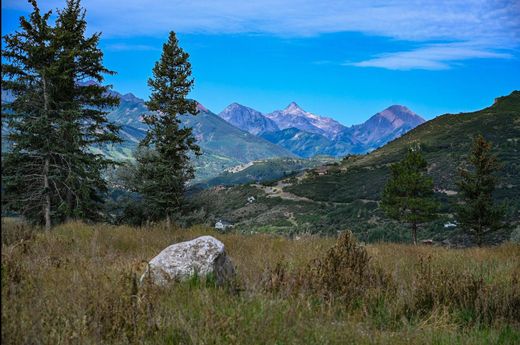 Grond in Aspen, Pitkin County