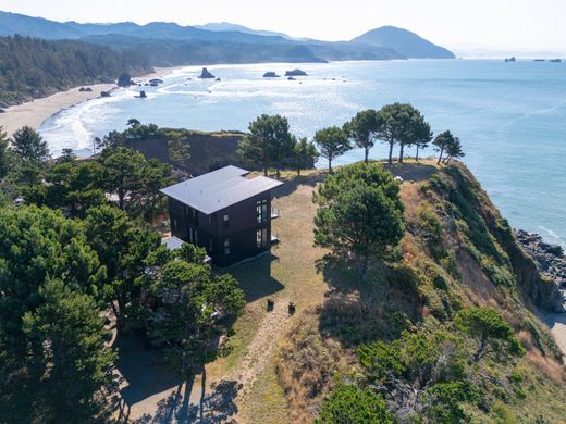 Частный Дом, Port Orford, Curry County