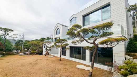 Seoulの一戸建て住宅