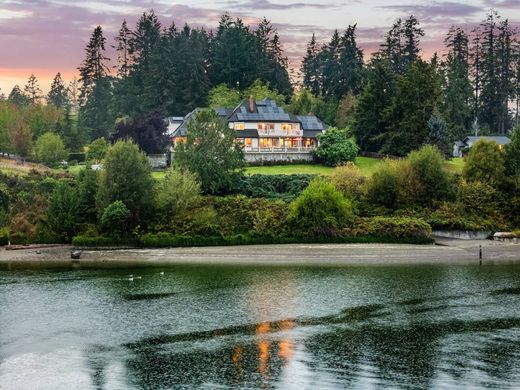 Olympia, Thurston Countyの一戸建て住宅