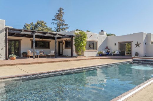 Detached House in Carmel Valley, Monterey County
