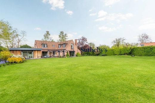 Detached House in Bondues, North