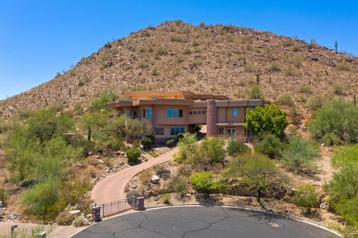 Detached House in Paradise Valley, Maricopa County