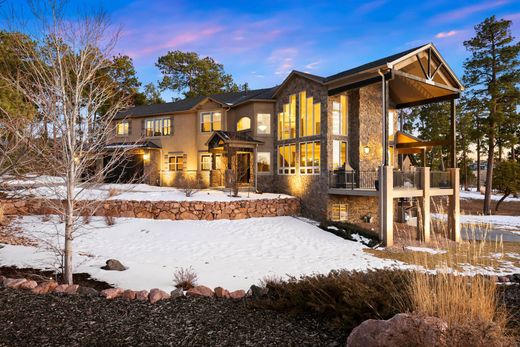 Luxury home in Colorado Springs, El Paso County