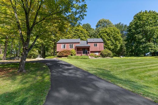 Detached House in Mahopac, Putnam County