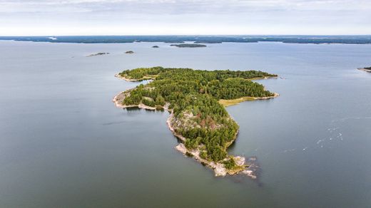 Isla en Turku, Varsinais-Suomi