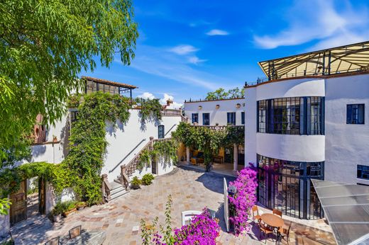 Detached House in San Miguel de Allende, Guanajuato