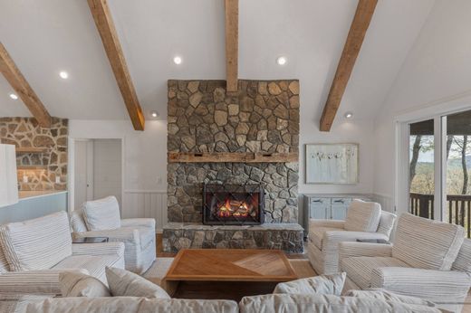 Casa en Highlands, Macon County