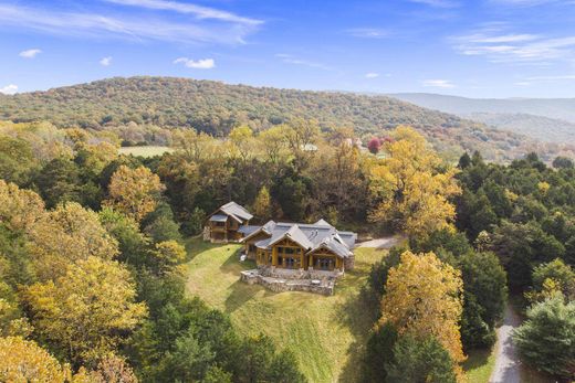 Detached House in Rileyville, Page County