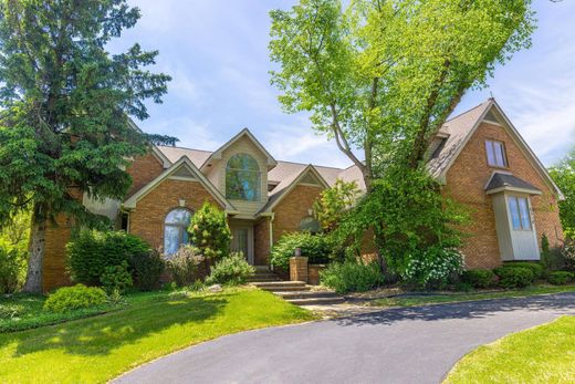 Detached House in West Bloomfield Township, Oakland County