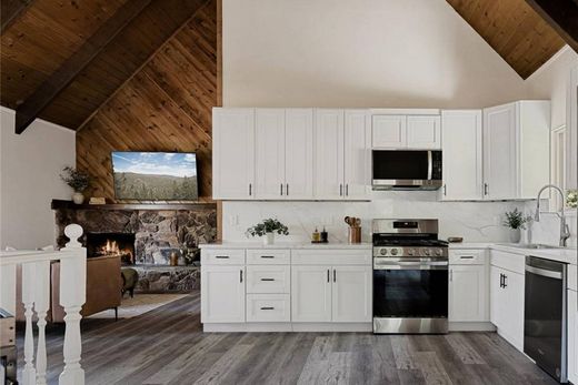 Detached House in Lake Arrowhead, San Bernardino County