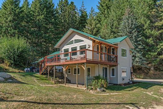 Vrijstaand huis in Sandpoint, Bonner County