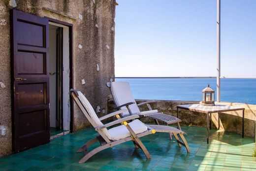 Casa Unifamiliare a Maiori, Salerno