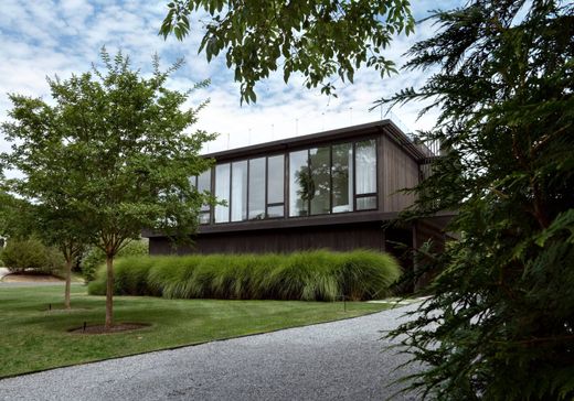 Detached House in Sag Harbor, Suffolk County