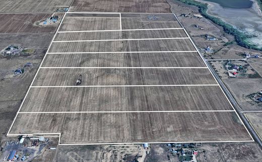 Teren w Brighton, Adams County