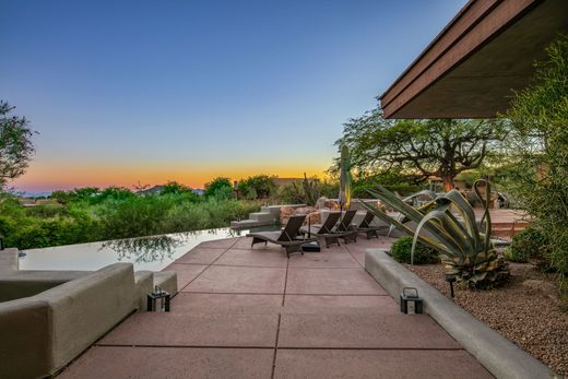 Detached House in Scottsdale, Maricopa County