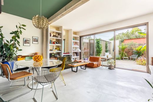 Bordeaux, Girondeの一戸建て住宅