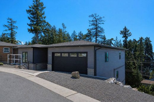 Detached House in Sechelt, Sunshine Coast Regional District