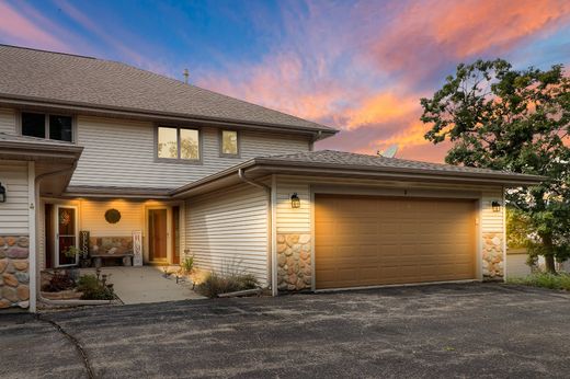 Apartment / Etagenwohnung in Fort Atkinson, Jefferson County