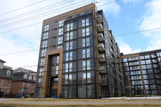 Apartment in Oakville, Ontario