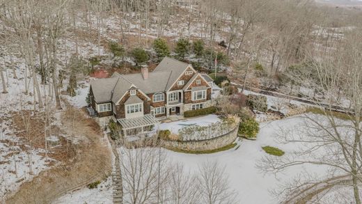 Detached House in Essex, Middlesex County