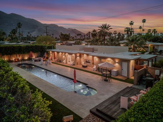 Detached House in Palm Springs, Riverside County