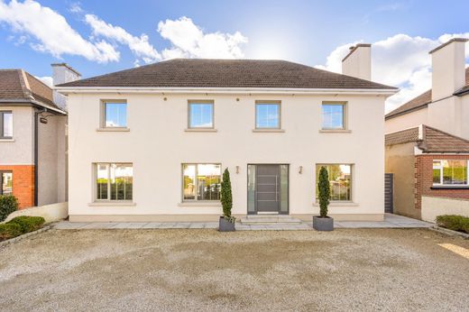 Detached House in Booterstown, Dublin City