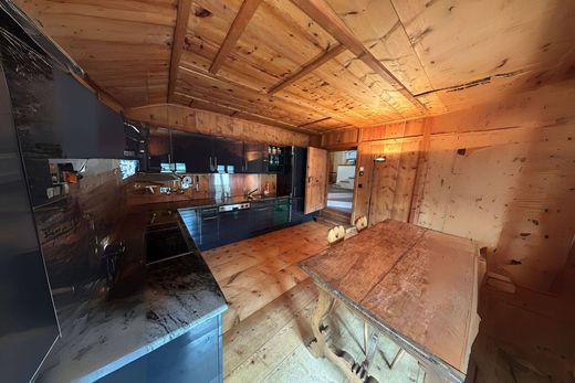 Apartment in Bever, Region Maloja