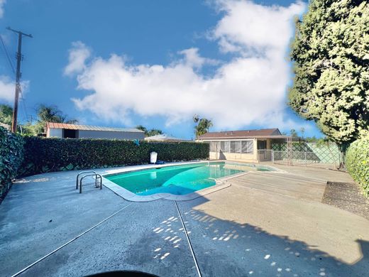 Detached House in Riverside, Riverside County