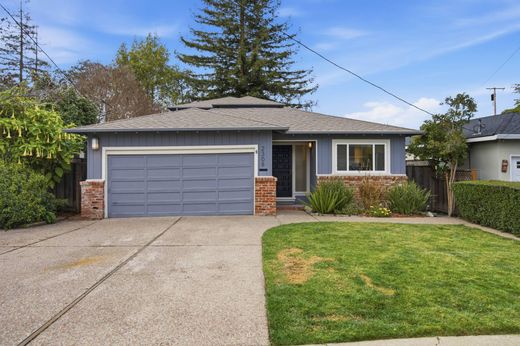 Detached House in San Carlos, San Mateo County