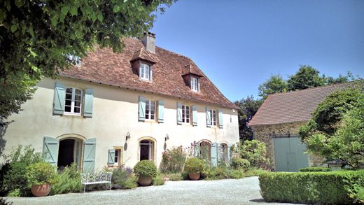 Vrijstaand huis in Sarrazac, Dordogne