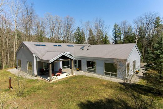独立式房屋  Cavan, Peterborough County