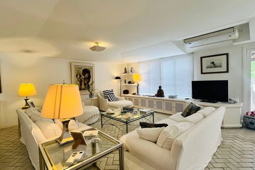 Einfamilienhaus in Angra dos Reis, Rio de Janeiro