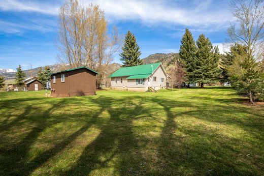 Detached House in Bedford, Lincoln County