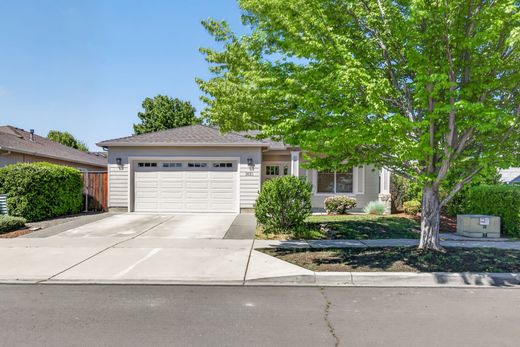 Luxury home in Medford, Jackson County