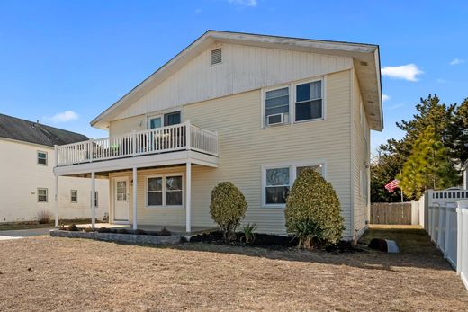 Apartment in Brigantine, Atlantic County