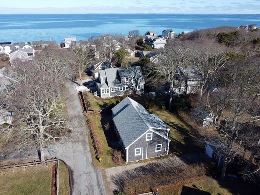 Detached House in Brewster, Barnstable County